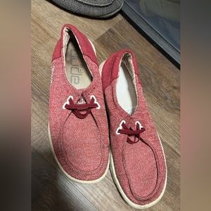 Women’s hey dude shoes size 8